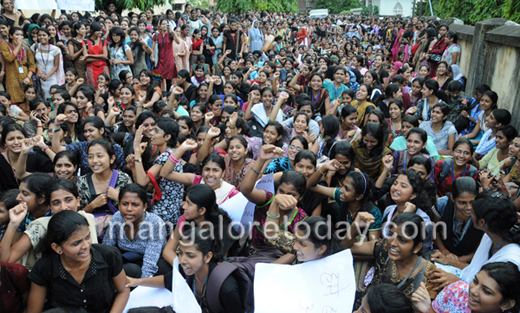 attack protest12july30 2